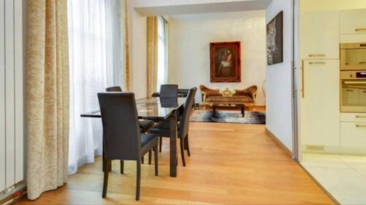 21A Marechal Foch Avenue Paris Champs-Elysees מראה חיצוני תמונה